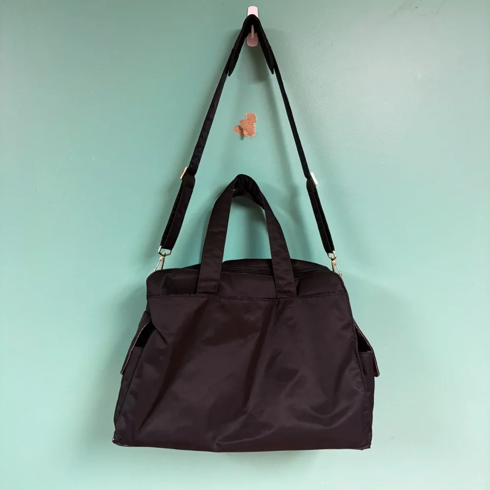 JuJuBe Classy Black Diaper Bag Gold Hardware Tote & Shoulder Bag Straps
